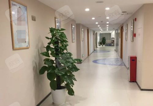 广州高尚整形医院走廊