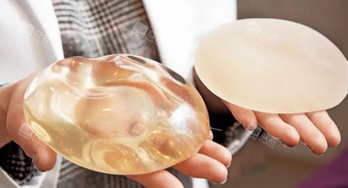 隆胸假体照片 隆胸假体照片