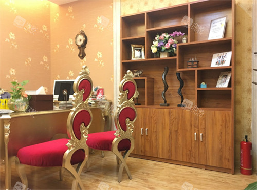 乌鲁木齐华美整形诊疗室