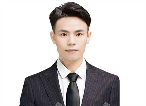 彭鑫医生个人照
