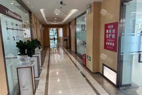 常州北极星口腔钟楼店走廊图 常州北极星口腔钟楼店走廊图