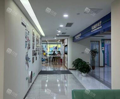 重庆维乐口腔走廊图 重庆维乐口腔走廊图