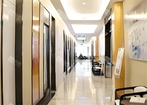 深圳美莱口腔过道区 深圳美莱口腔过道区