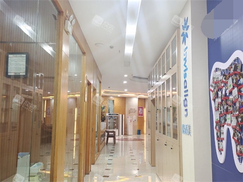 昆明德系口腔昆明店走廊 昆明德系口腔昆明店走廊