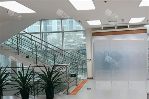 北京瑞泰口腔二楼环境 北京瑞泰口腔二楼环境