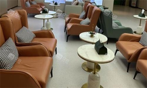 广州丽合医疗美容等候室图 广州丽合医疗美容等候室图