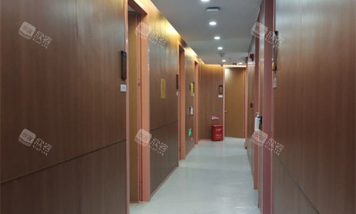 深圳艺星医疗美容走廊图 深圳艺星医疗美容走廊图