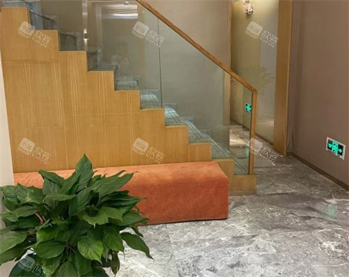 宜昌前卫整形美容医院楼梯间环境